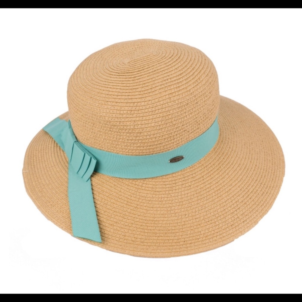 Straw wide brim hat